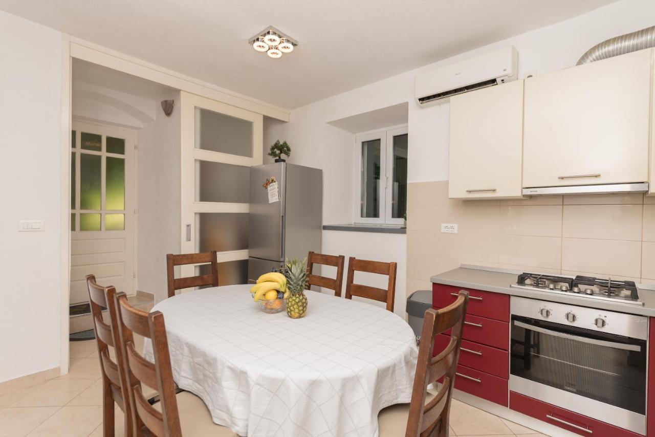Apartment Alen Makarska Exterior photo